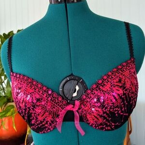Vtg Frederick’s of Hollywood Black Bra W/ Pink Sequin Embroidery & Bow Sz 34 D